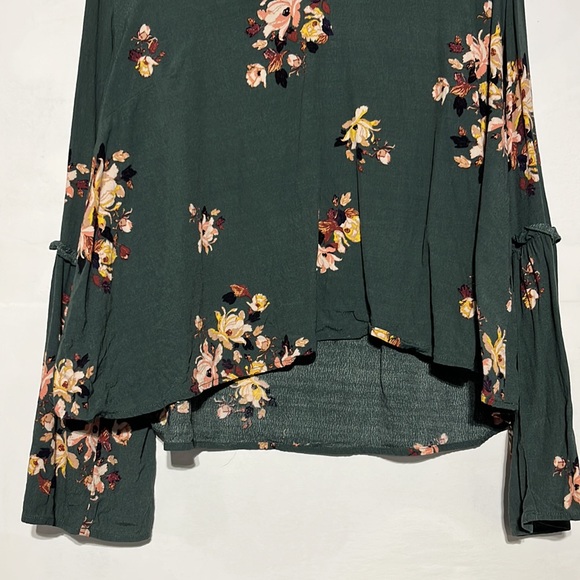 BP Nordstrom Green Floral V-Neck Bell Sleeve Long Sleeve Blouse Size XXL - Picture 3 of 9